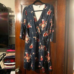 Last chance! Charming Charlie Floral Dress.  Donating tomorrow